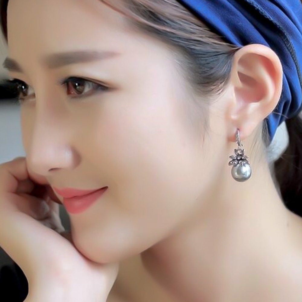 Marcasite Flowers w/CZs & Glass Pearl Earrings - Picture 6 of 7
